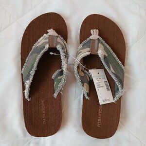 Maurices flip-flops